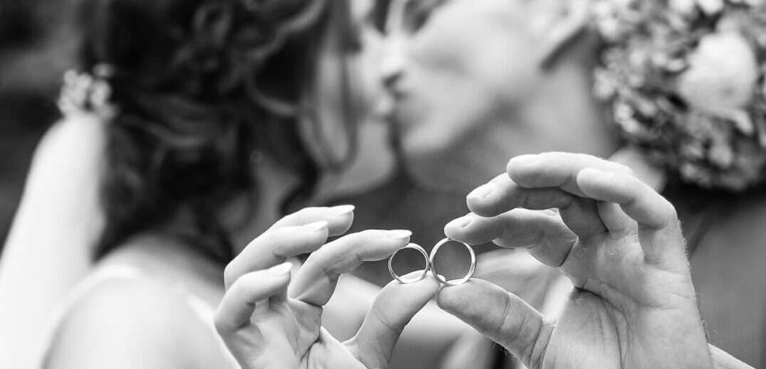 Classic wedding ring design