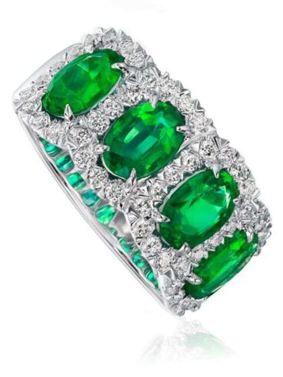 emerald ring with diamonds