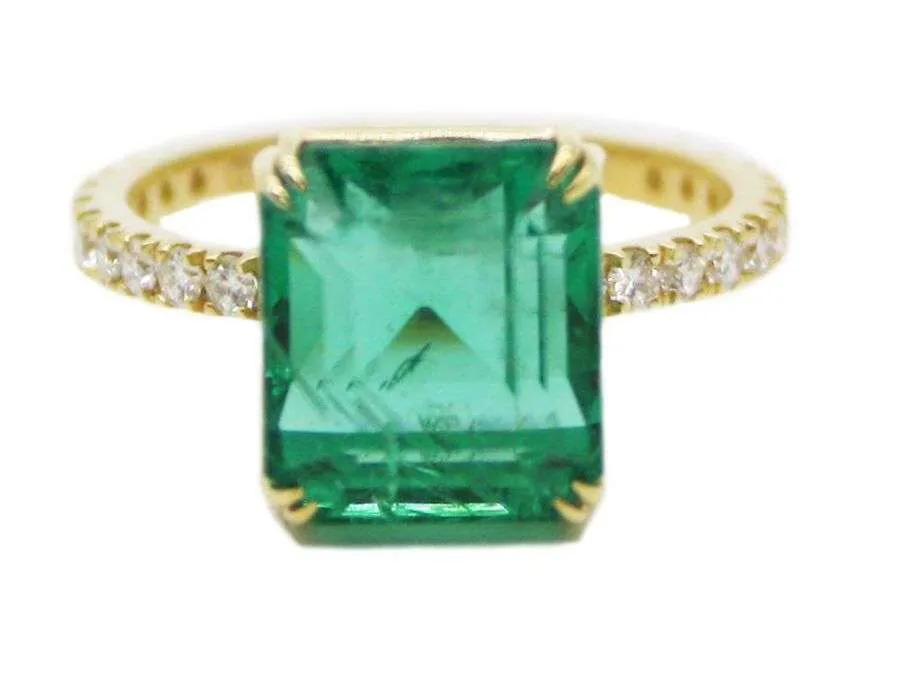 emerald ring with diamonds